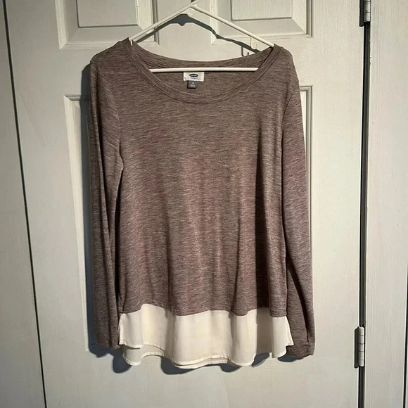 Old Navy Layered Top Size Medium - Picture 1 of 3
